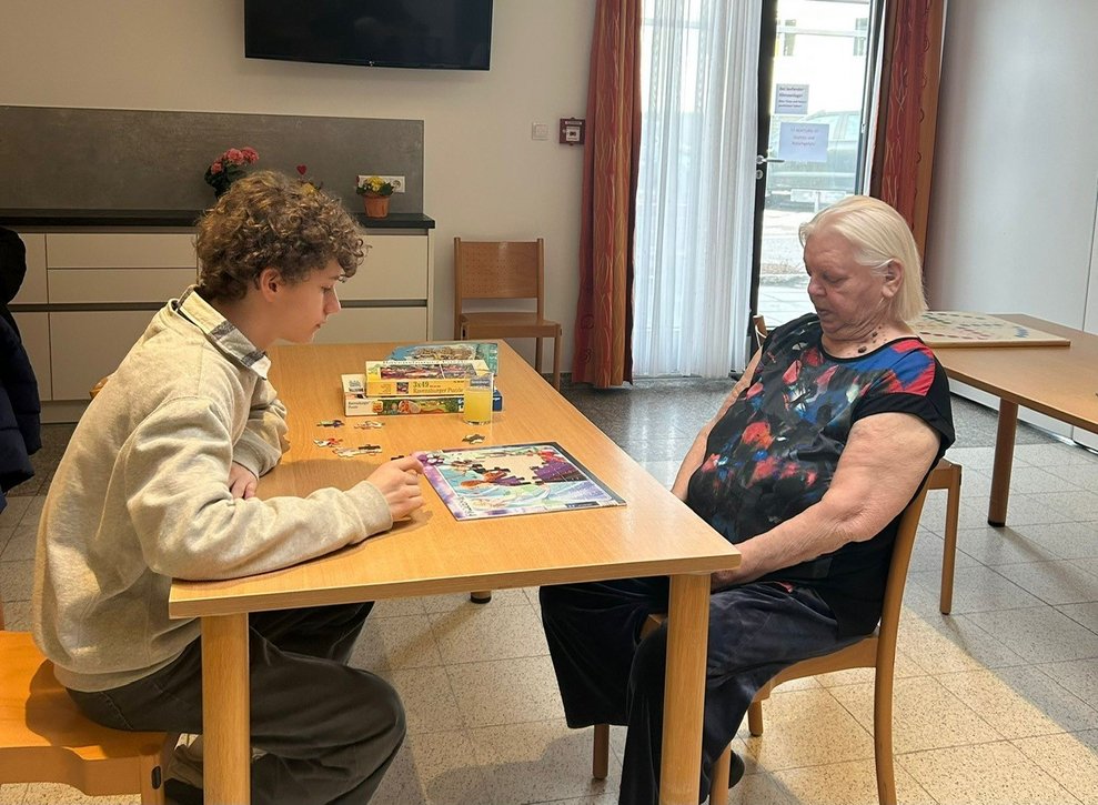 Bewohnerin mit Firmling